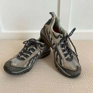 Merrell Siren Ventilator Hiking Shoes (7.5)